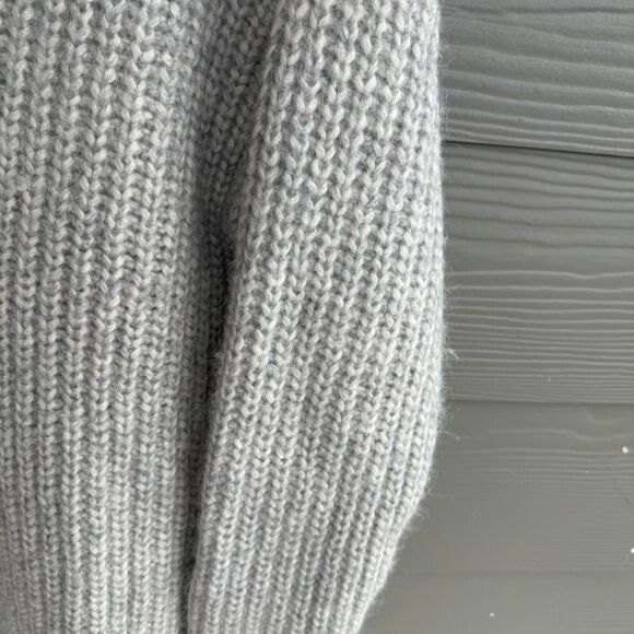 Aritzia Gray V-Neck Sweater - Picture 4 of 6